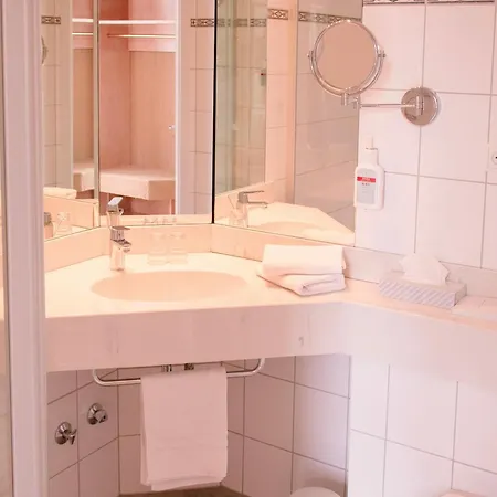 Hotel Be Bio Be Active - Nähe Historischer Hafen 4*